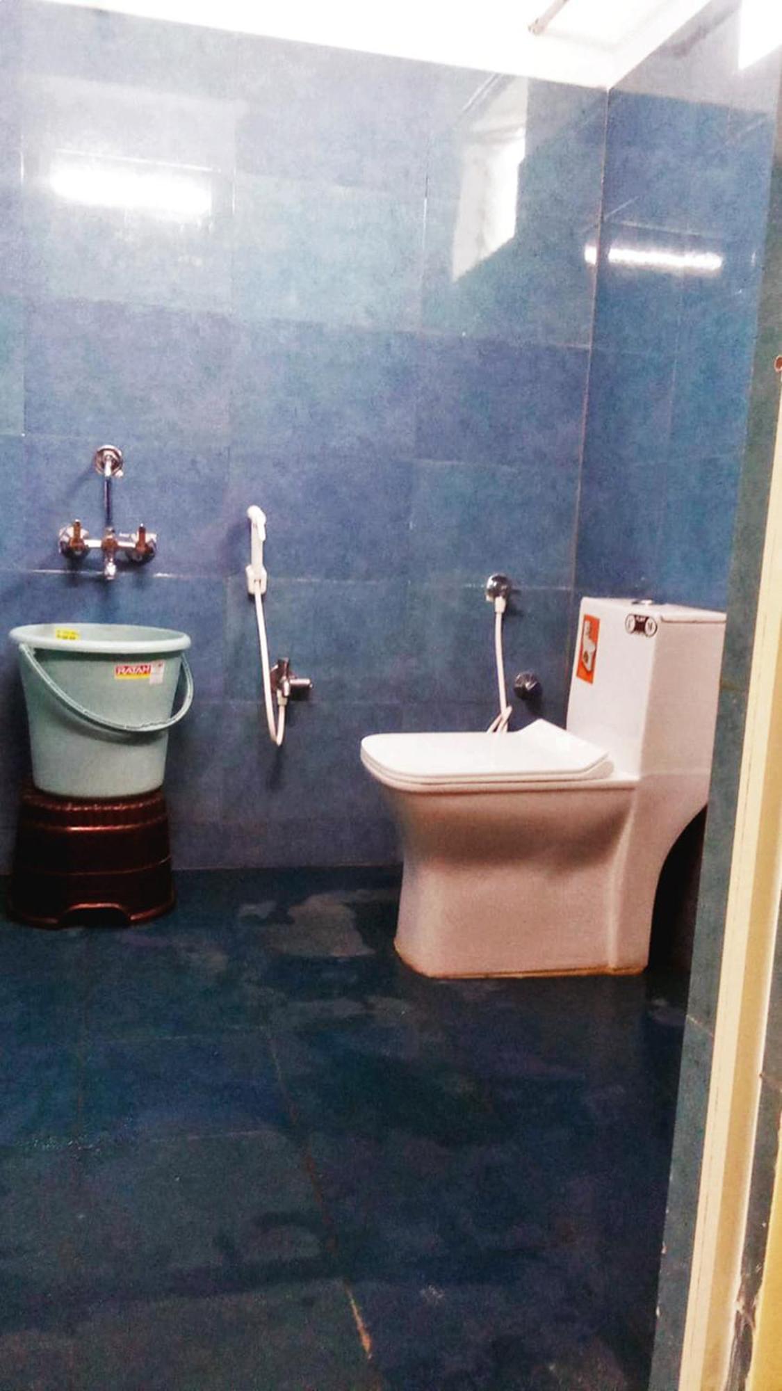 Udupi Deluxe Lodge Gulbarga Kalaburagi Exterior foto